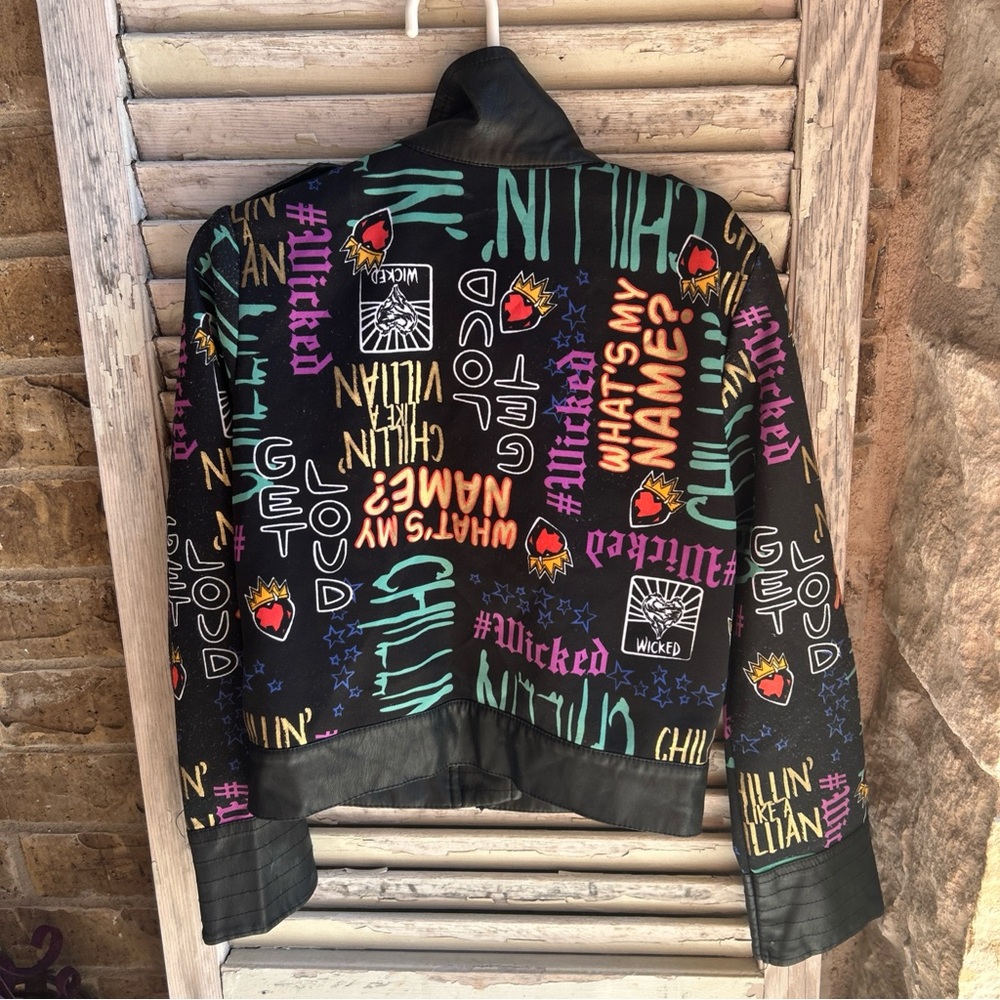 D-Signed Descendants By Disney Blazer Jacket Size XS 6. Good used condition. - Picture 4 of 6